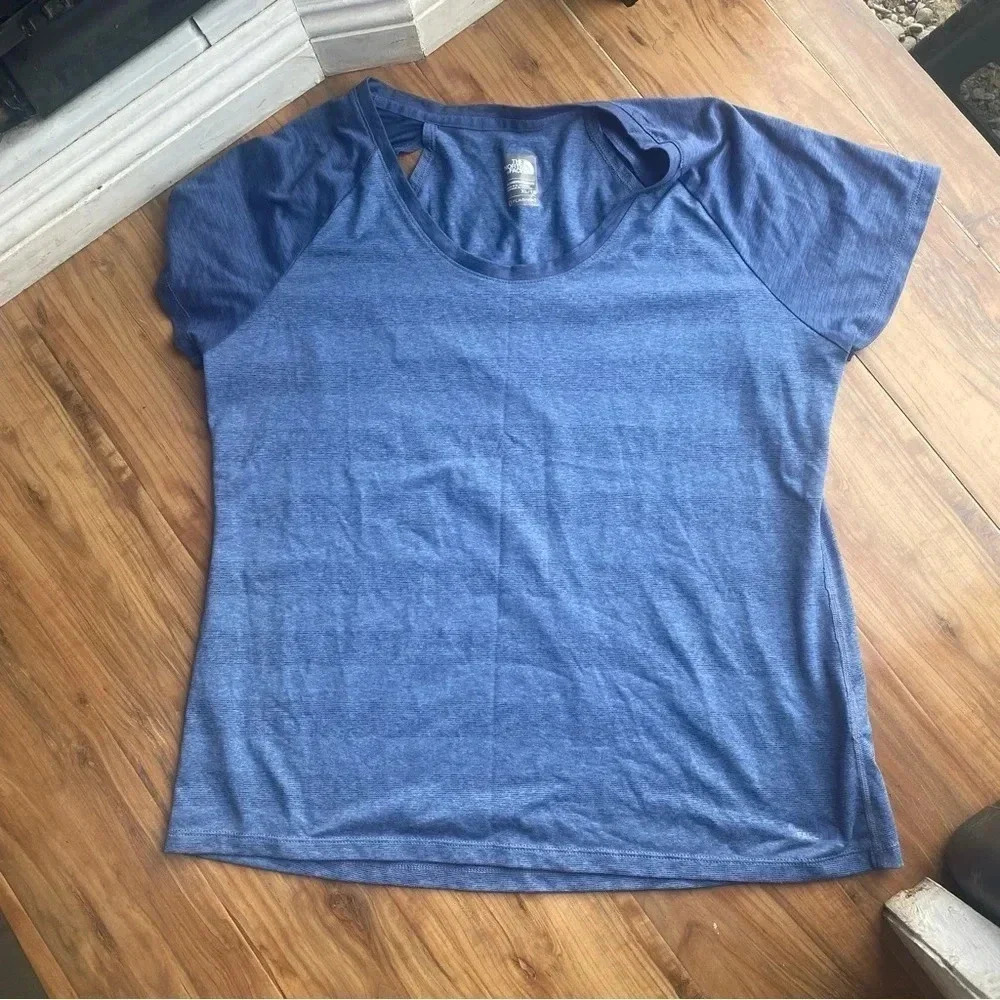 THE NORTH FACE - Flash dry striped two tone cut out t shirt Blue, X-Large